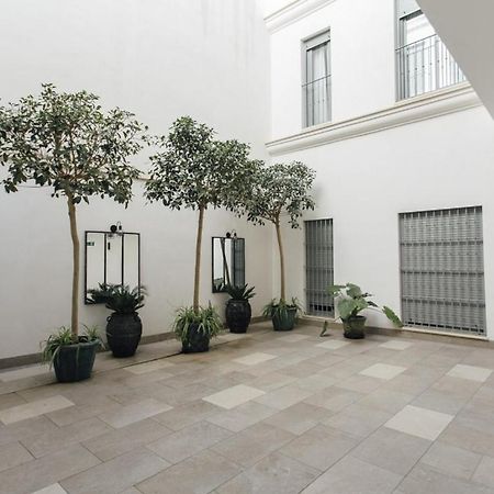 Modern With Seasonal Swimming Pool- 1Bd 1Bth- Goyeneta Apartment Sevilla Bagian luar foto