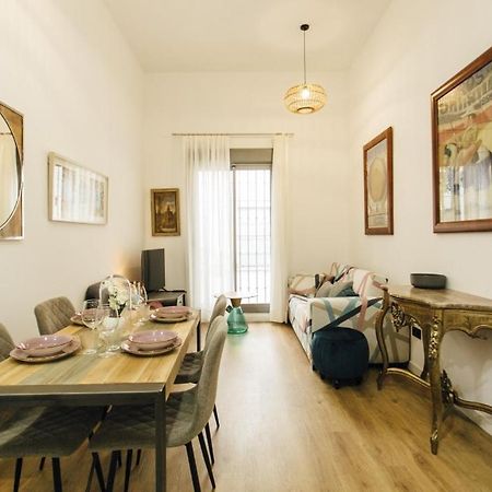 Modern With Seasonal Swimming Pool- 1Bd 1Bth- Goyeneta Apartment Sevilla Bagian luar foto