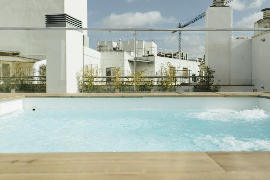 Modern With Seasonal Swimming Pool- 1Bd 1Bth- Goyeneta Apartment Sevilla Bagian luar foto