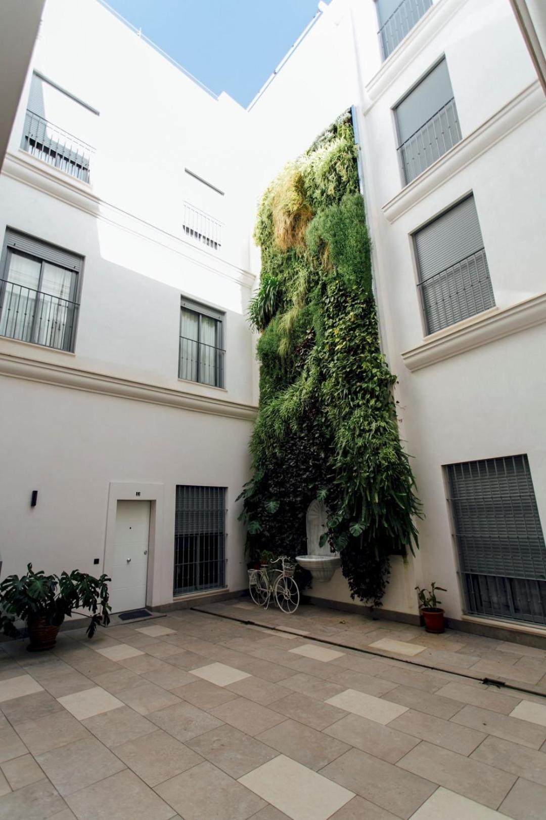 Modern With Seasonal Swimming Pool- 1Bd 1Bth- Goyeneta Apartment Sevilla Bagian luar foto